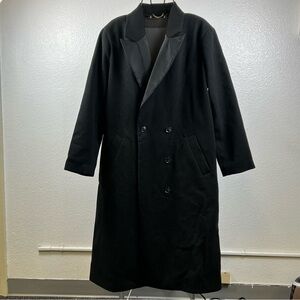 Future Collective Women’s Black Coat Size M